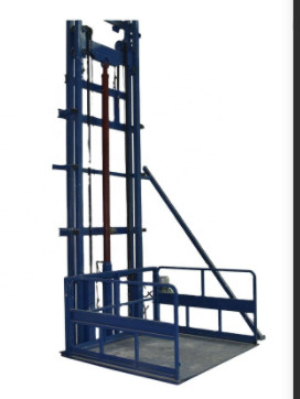 Warehouse 220V 2-8 Floors Cargo Elevator With 1 Year Warranty