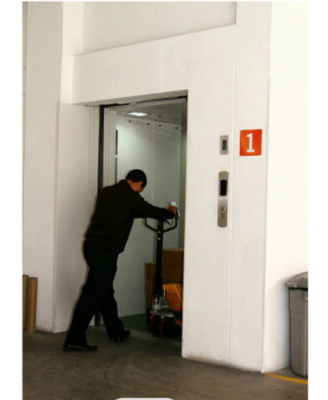 AV Drive Warehouse Freight Elevator With Machine Room 3000KG